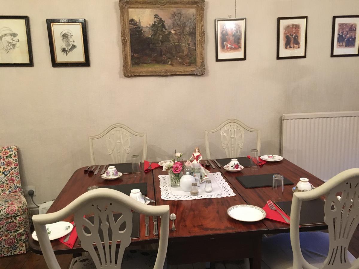 One Castle Street Bed And Breakfast เบคเวลล์ ภายนอก รูปภาพ