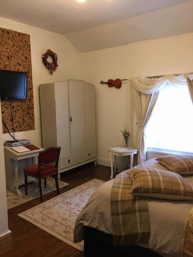 One Castle Street Bed And Breakfast เบคเวลล์ ภายนอก รูปภาพ